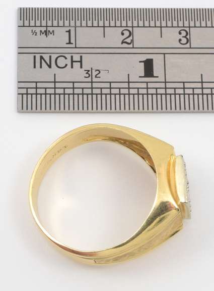 Stylish 14k Man's Diamond Ring