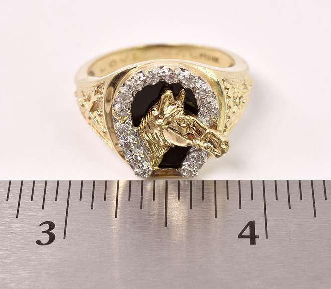 Incredible Men's Equestrian Ring in Yellow Gold