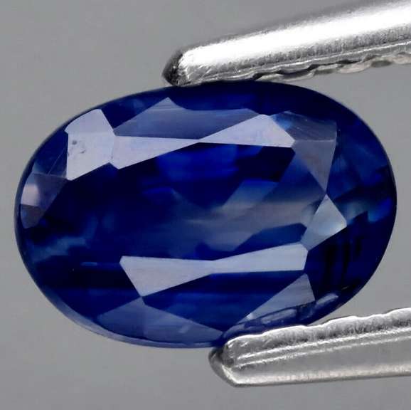 Heated only! .49ct electric blue VS Ceylon Sapphire