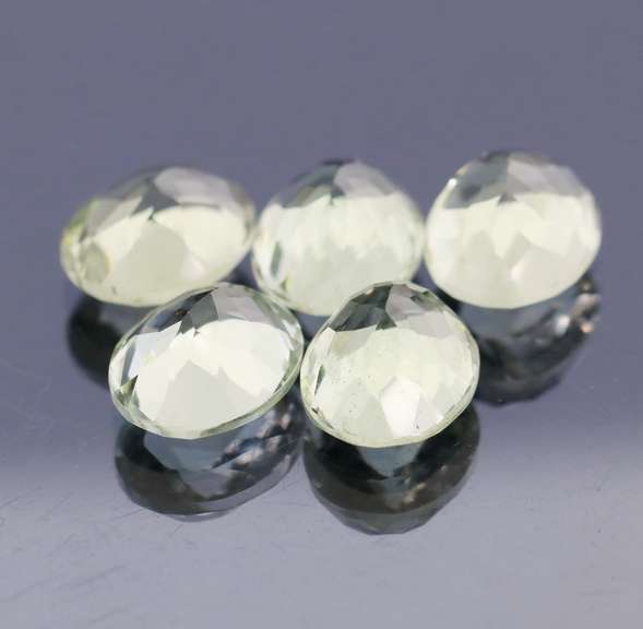 Brilliant 16.90ct natural platinum green Amethyst set