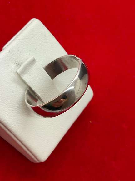 MEN'S 950 PLATINUM WEDDING BAND