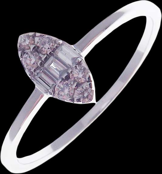 Wonderful Oval Diamond Cluster 18k White Gold Ring