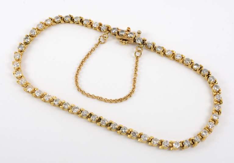 Pretty Straight Line Diamond Bracelet