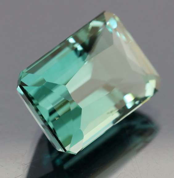 Pristine 25.88ct AAA created green Amethyst