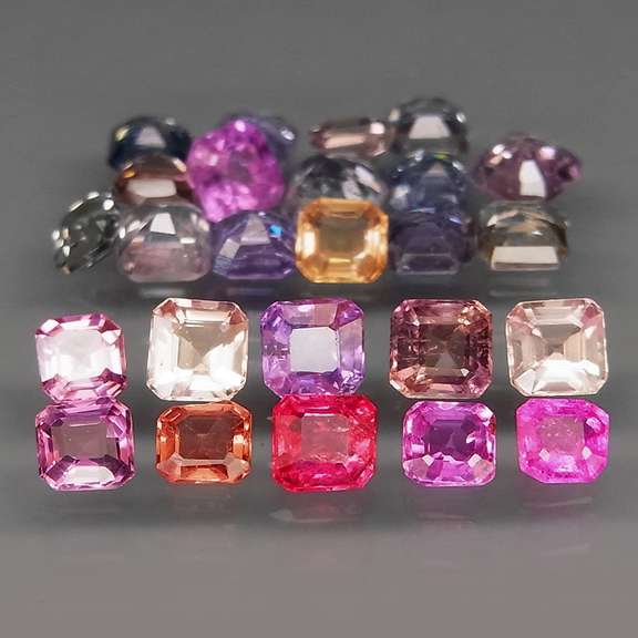 Glittering 25 piece 3.40ct fancy color Sapphire set