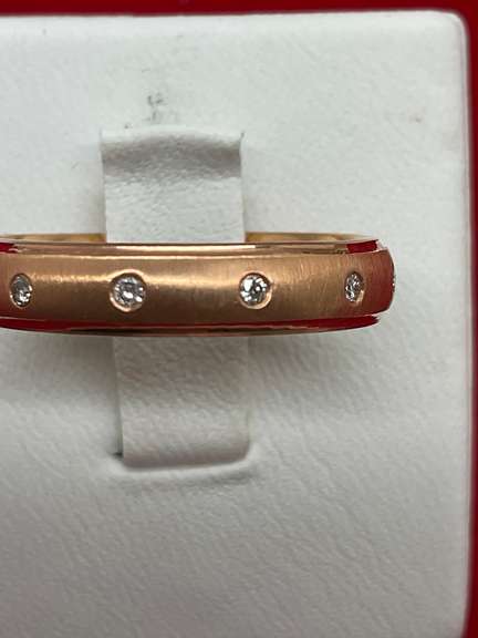 LADIES 14K ROSE GOLD AND DIAMOND BAND