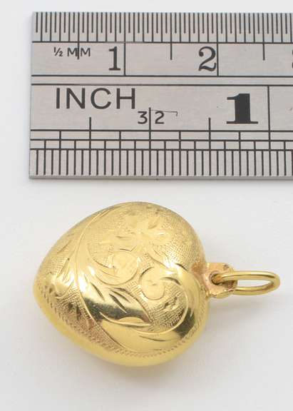 Always Popular 14k Puffed Heart Pendant