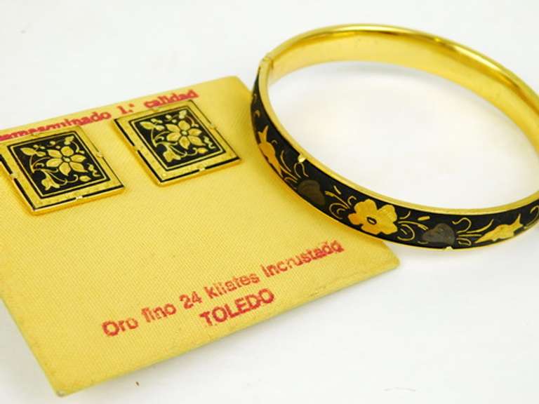 Vintage Spanish Damascene Bangle & Earrings