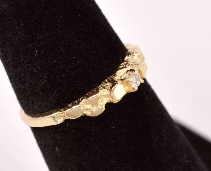 Nugget Style Diamond Ring in 14K Yellow Gold