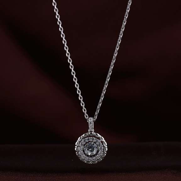 Gorgeous Dancing Stone Pendant