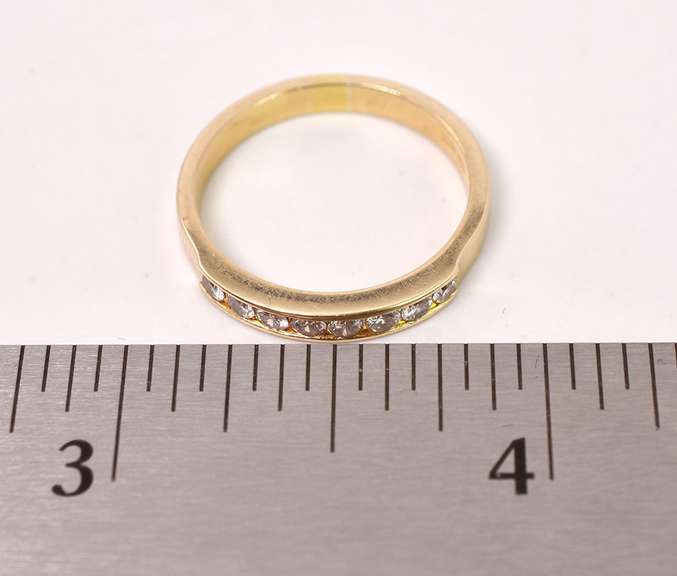 Darling Diamond Band Ring in 14K Yellow Gold