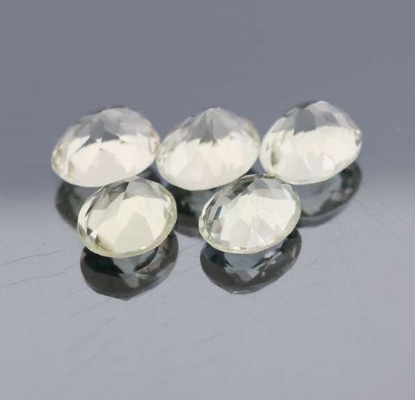 Brilliant 17.03ct natural platinum green Amethyst set