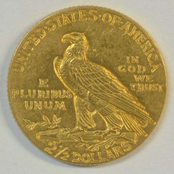 Very lovely Brilliant Uncirculated 1915 US $2.50 Indian Gold