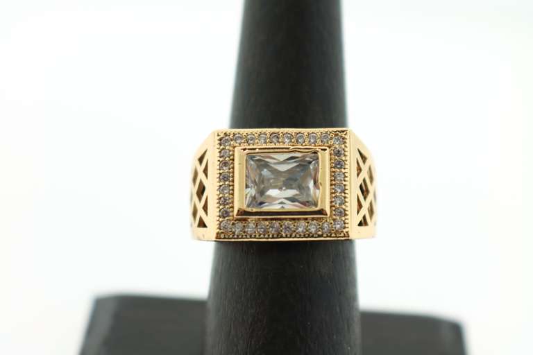 14K YELLOW GOLD UNISEX CRYSTAL RING