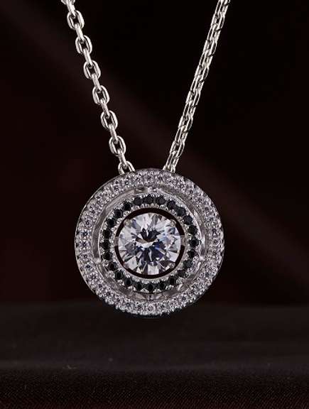 Daily wear Two tone Round dancing Pendant
