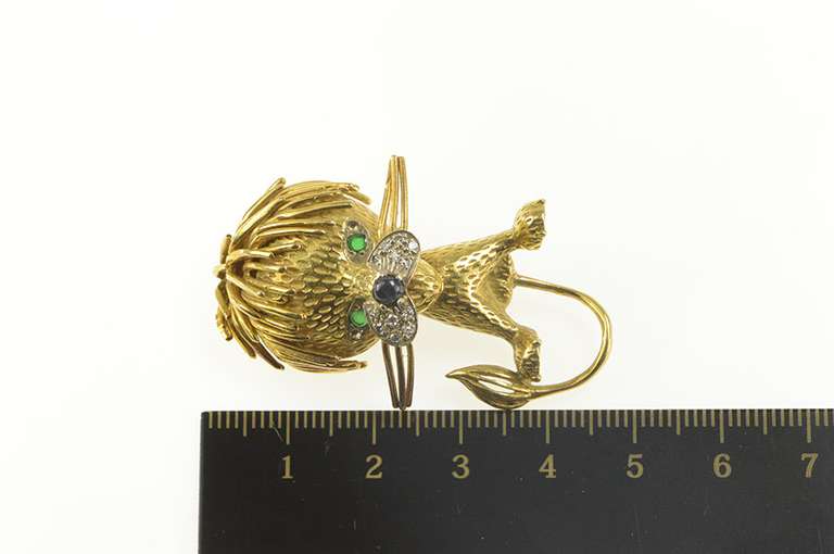 18K Yellow Gold 1960's Emerald Eyed Diamond Stylized Lion Pin/Brooch