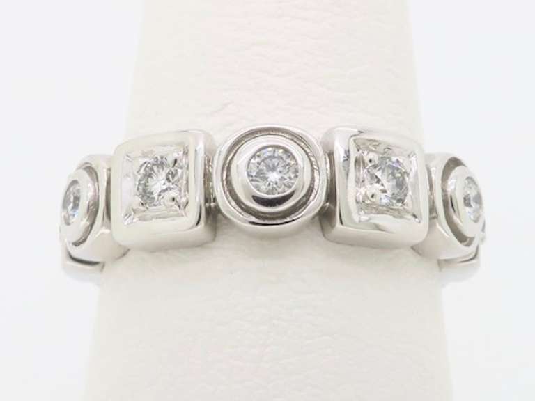 18k Geometric Diamond Ring