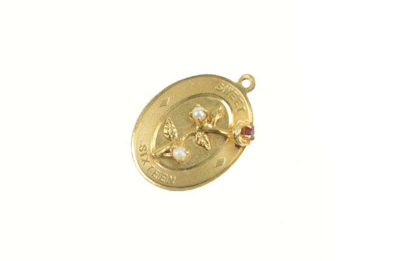 14K Yellow Gold Retro Syn. Ruby Pearl Sweet 16 Rose Charm/Pendant