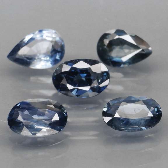 Stunning blue 2.88ct mixed cut Sapphire set