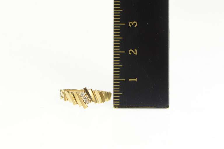 10K Yellow Gold Retro Diamond Grooved Abstract Bypass Ring