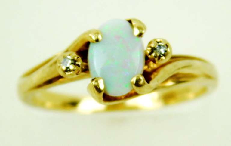 Vintage 10K Opal & Diamond Accents Ring, Size 5.5