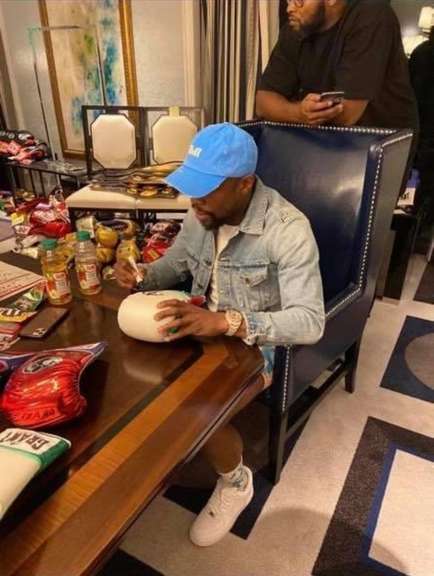 Floyd Money Mayweather Jr. Autographed Custom Photo Framed Canvas  BAS