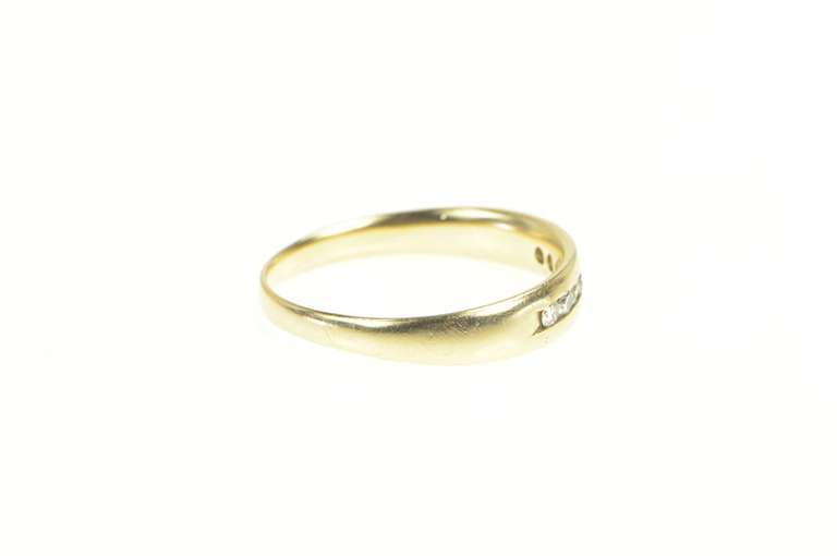 14K Yellow Gold Diamond Classic Simple Men's Wedding Band Ring