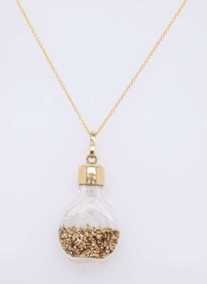 Beautiful Yellow Gold Flaked Gold Pendant on Chain