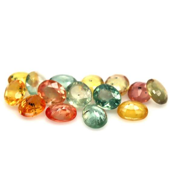Heated only! 6.70ct fancy color Sapphire set