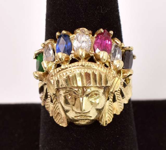 Beautiful Native American Inspired Ring in Yellow Gold