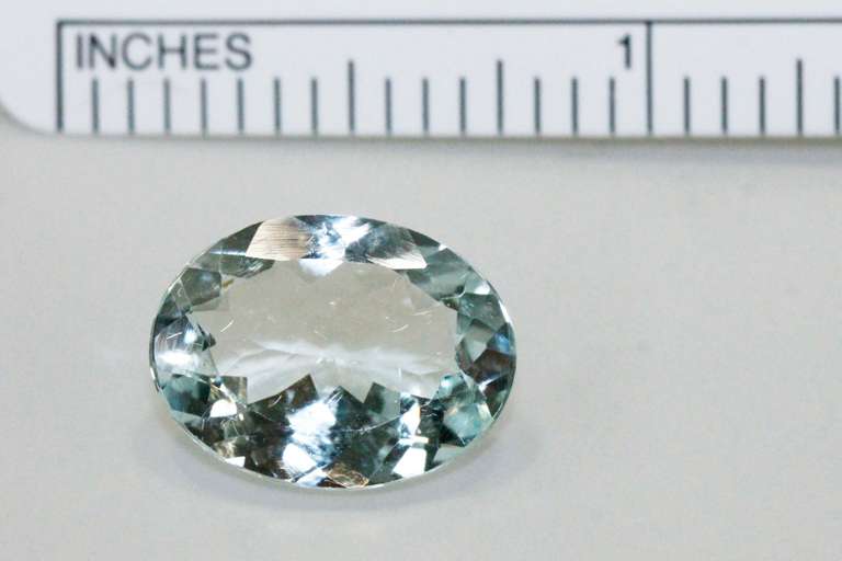 Graceful Unheated Natural Aquamarine - 5.50 cts.