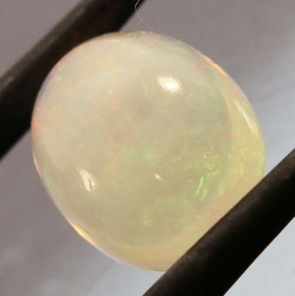 Snow white! FULL BODY 2.61ct fairy fire Welo Opal