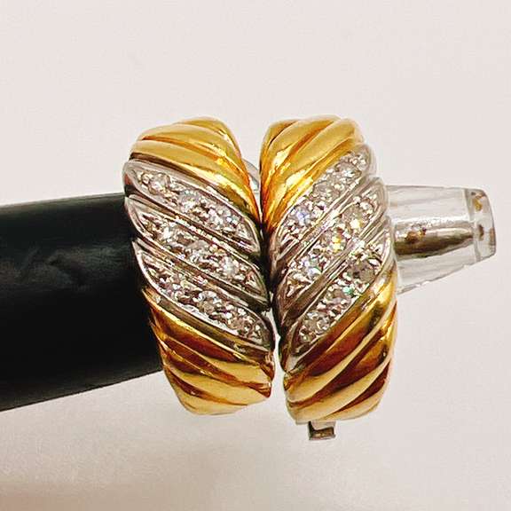 18kt Gold and Diamond Earrings