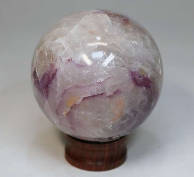 Gorgeous color! 1,144ct Amethyst sphere