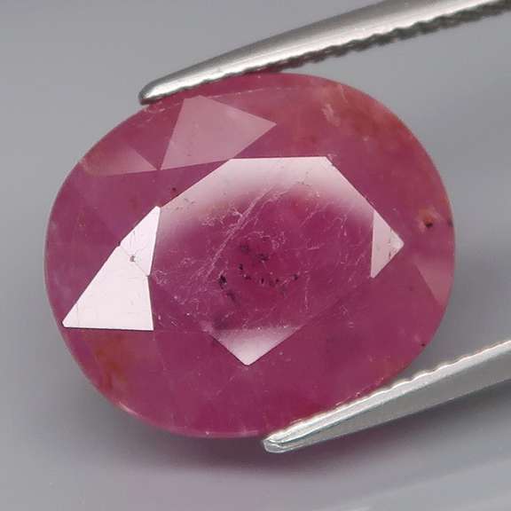 Stunning 10.17ct pinkish red unheated Ruby