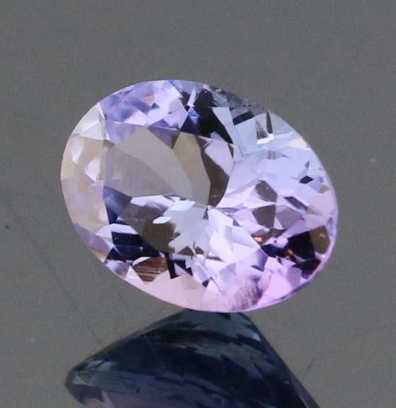 Amazing 1.02ct unheated vintage stock Tanzanite