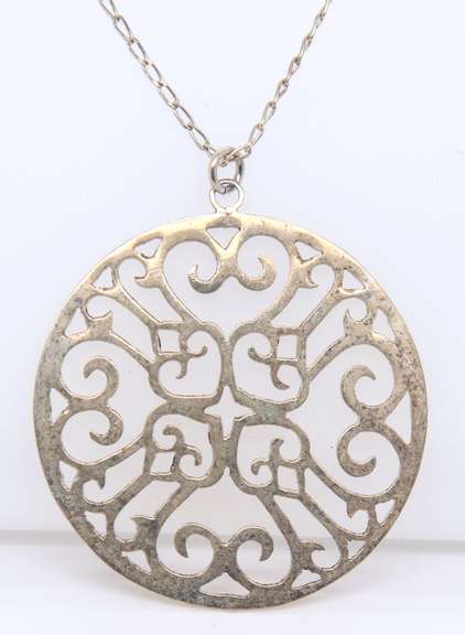 Vintage Sterling Silver Pendant on Chain