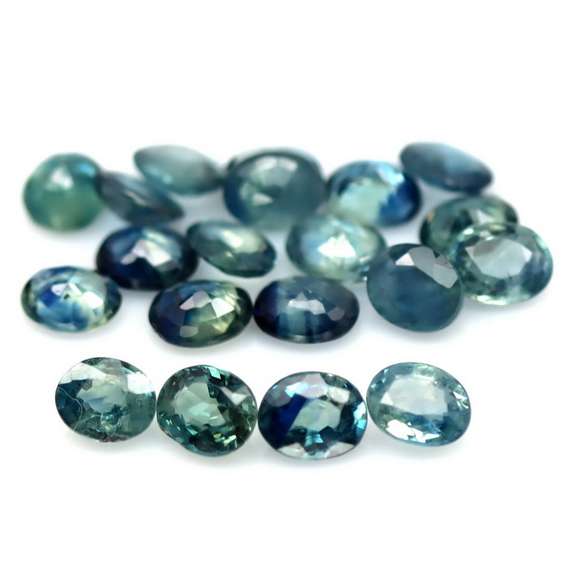 Heated only! 8.10t oval cut Sapphire set
