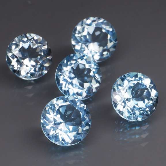 Incredible sparkle! 5 piece 10.91ct full fire sky blue Topaz set