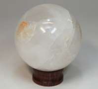 Elegant 1,216ct Quartz crystal sphere