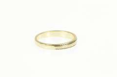14K Yellow Gold 1930's Classic Graduated Simple Wedding Band Ring