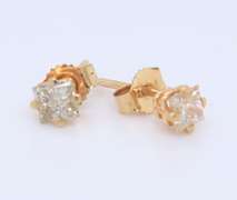 Sparkling Yellow Gold Diamond Stud Earrings