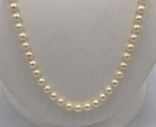 Classic 6mm Pearl Necklace