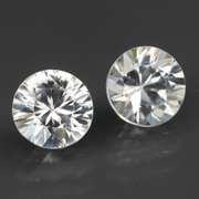 High grade 2.48ct pure white Zircon set