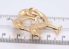 Favorite Yellow Gold 3 Dolphin Pendant