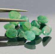 Rich green unheated 7.21ct 6x5mm Emerald set