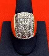 MENS 10K YELLOW GOLD RING WITH 2.10 CARATS OF DIAMOND