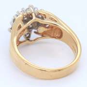 LADIES 14 KT GOLD AND DIAMOND CLUSTER RING