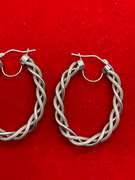 14K WHITE GOLD ITALIAN LOOP EARRINGS