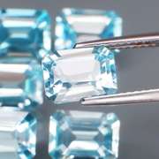 Simply brilliant 11.32ct Swiss blue Topaz set